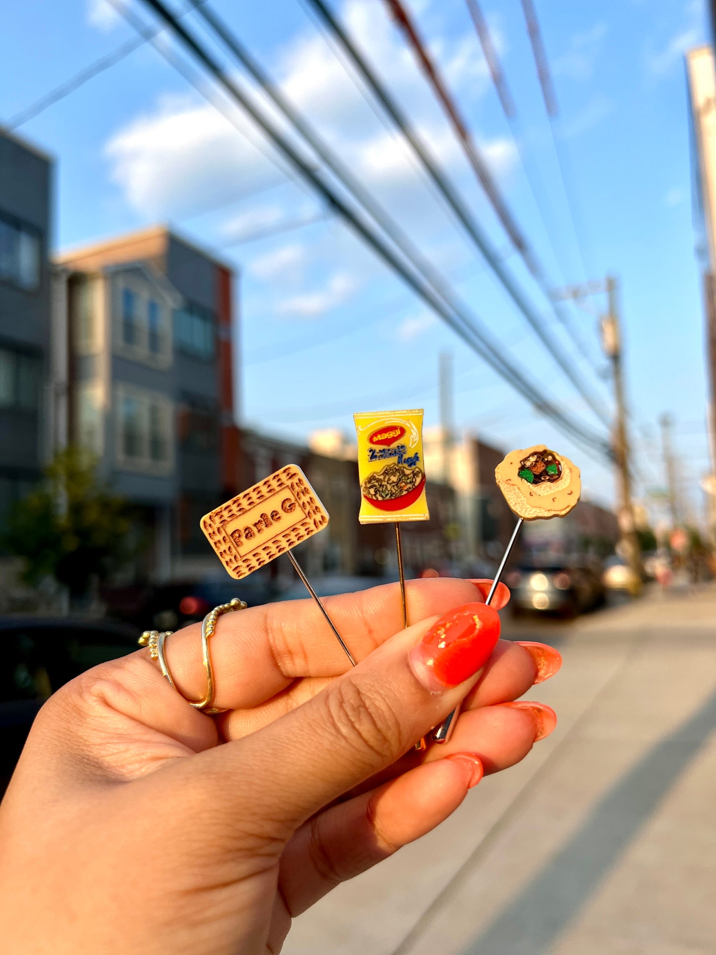 Desi Khana Lapel pins